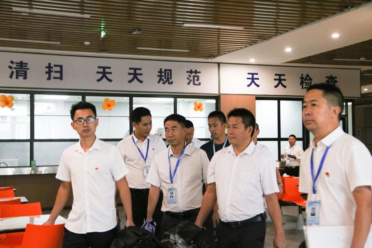 “乘风计划”学员深入澳门十大信誉好的平台 交流指导