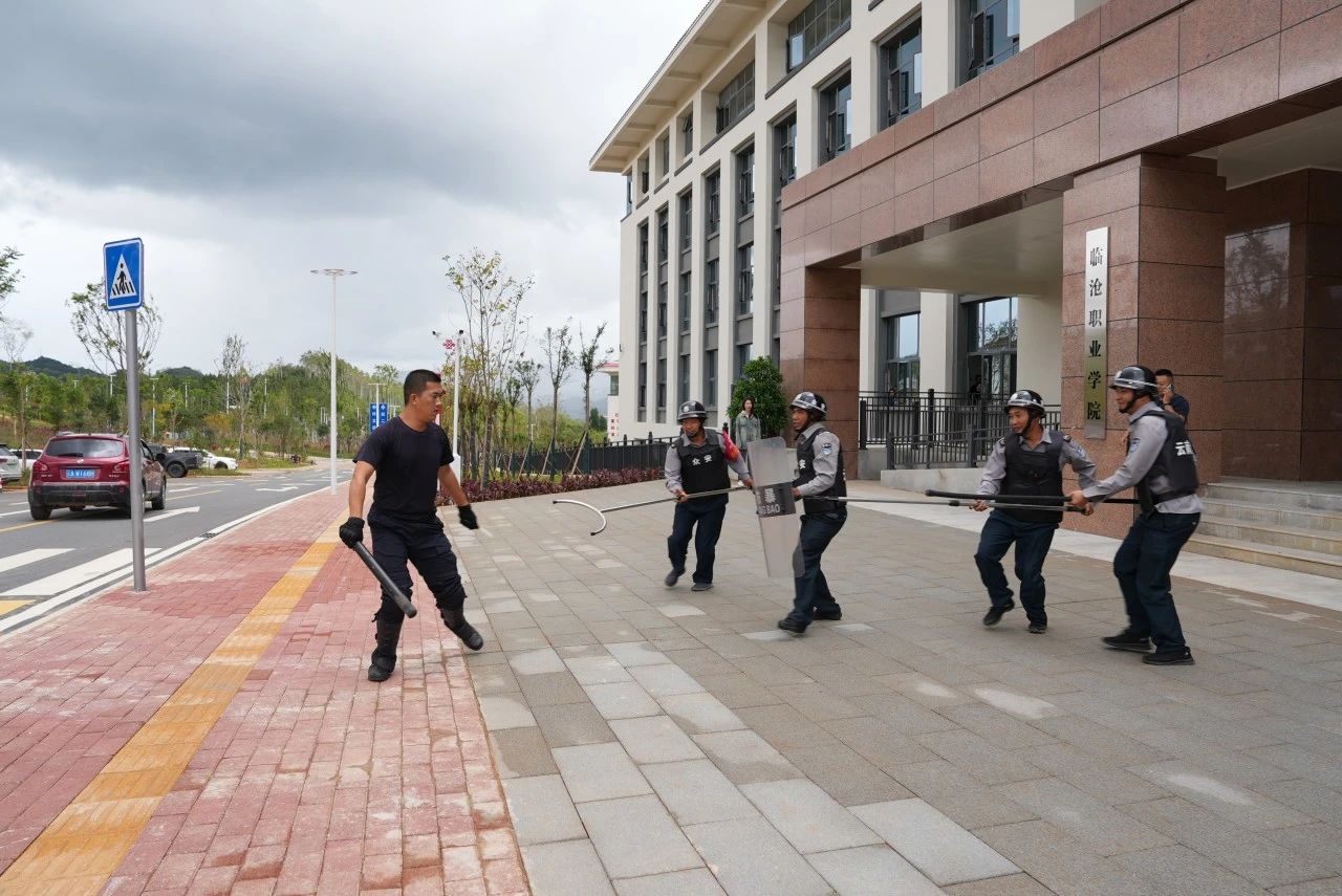 澳门十大信誉好的平台开展反恐防暴演练